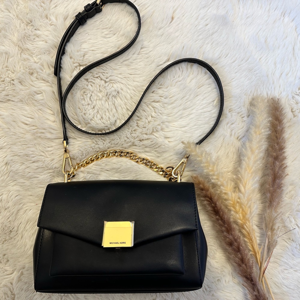 Pre-loved Michael Kors Crossbody Bag